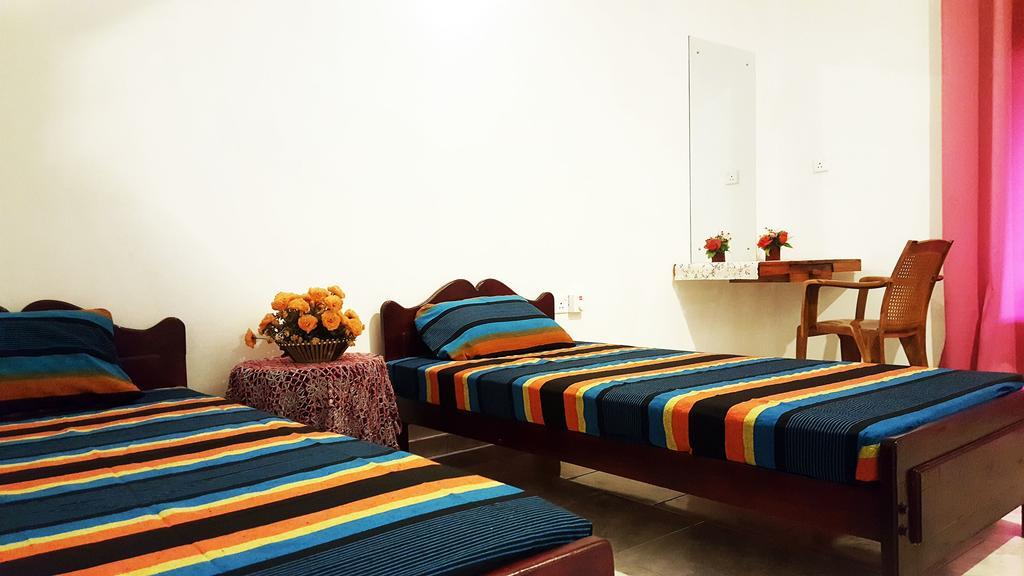 Kassapa Home Stay Sigiriya Buitenkant foto